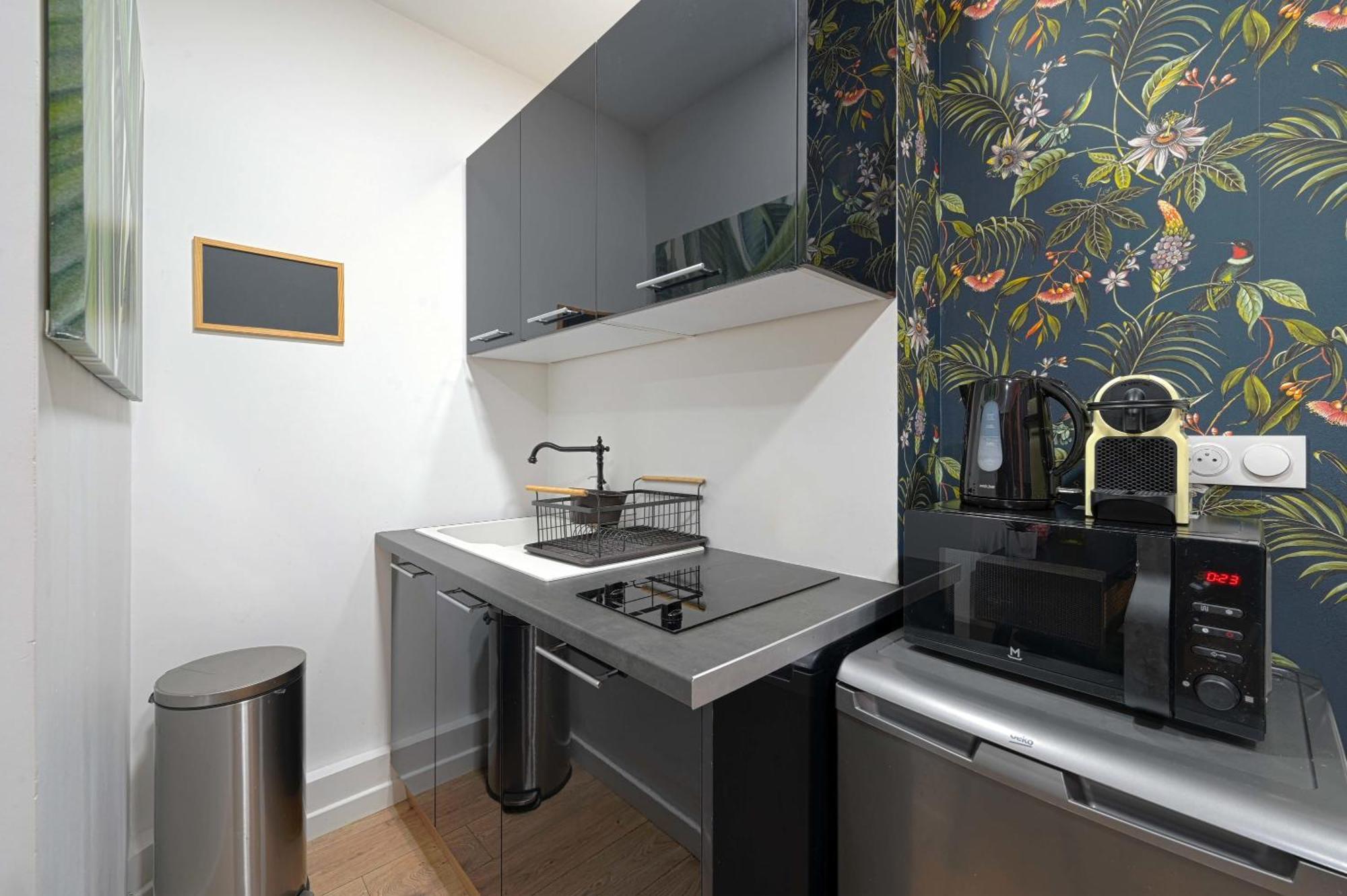 Modern Secure Studio- Perfect For 2- Catacombs * Paris